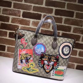 Gucci GG Supreme Tote Tiger Head 453705