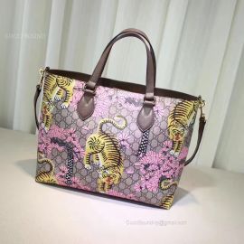 Gucci GG Supreme Tote Tiger 453705