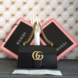 Gucci GG Marmont Leather Medium Shoulder Bag Black 431777