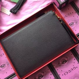 Gucci Print Leather Pouch Black 495011