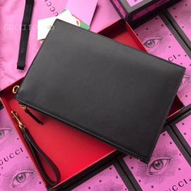 Gucci Leather Pouch Bee 495066