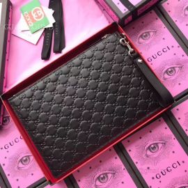 Gucci Leather Pouch Black 495066