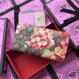 Gucci GG Blooms Supreme Continental Wallet 404070