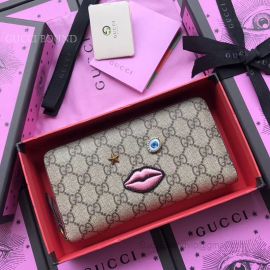 Gucci Zip Around Wallet With Embroidered Face Pink 431392