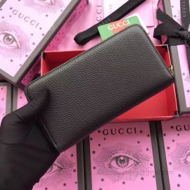 Gucci New Tassel Women Wallet Bat Black 516927
