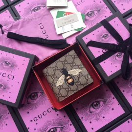 Gucci Bee Print GG Supreme Wallet Black 451268