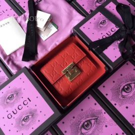 Gucci Signature Padlock Wallet Red 453155