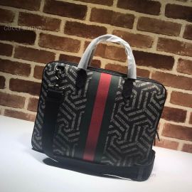 Gucci GG Supreme Briefcase Black 473888