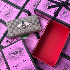 Gucci Bee Print GG Supreme Zip Around Wallet Black 451273