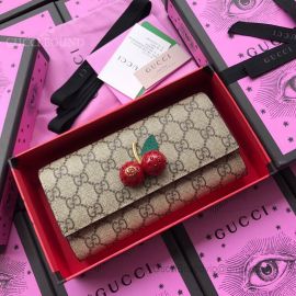Gucci GG Supreme Continental Wallet With Cherries Red 476055