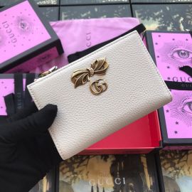 Gucci Leather Zip Around Wallet With Bow White 524300