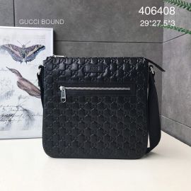 Gucci Gucci Signature leather messenger 406408 211378