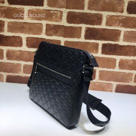 Gucci Gucci Signature messenger 406410 211384