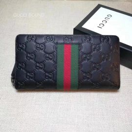 Gucci Web GG Supreme zip around wallet 408831 211397