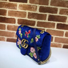 Gucci GG Marmont medium matelasse shoulder bag 443496 211550