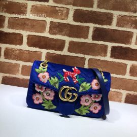 Gucci Online Exclusive GG Marmont small bag 443497 211561