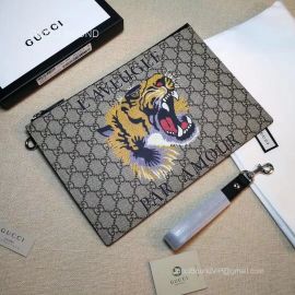 Gucci Gucci Bestiary pouch with Kingsnake 473904 211849