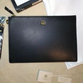 Gucci GG Marmont leather pouch 475317 211898