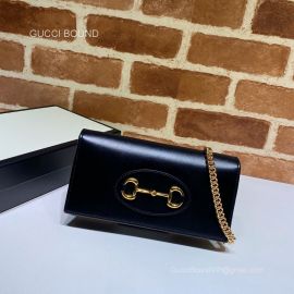 Gucci Gucci Horsebit 1955 wallet with chain 621892 213221