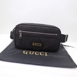 Gucci Gucci Off The Grid belt bag 631341 213358
