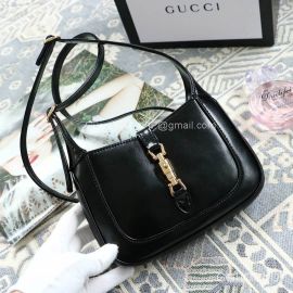 Gucci Jackie 1961 mini shoulder bag 637091 213404