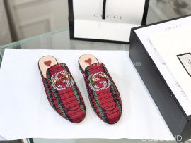 Gucci Houndstooth Stripe Mules with Interlocking G in Red and Green Wool and Red Heart 2191118
