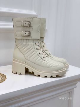 Gucci White Matelasse Leather Ankle Boot with Interlocking G 2191167