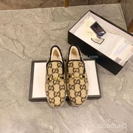 Gucci GG Apricot Velvet Loafer with Horsebit and Wool Lining 2191170