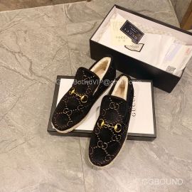 Gucci GG Black Velvet Loafer with Horsebit and Wool Lining 2191171