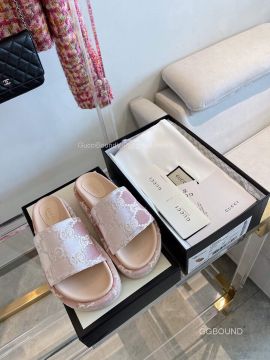 Gucci Platform Slide Sandal with Pink GG Velvet 2191255