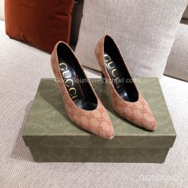 Gucci Classic Pumps in GG Supreme 100MM 2191266