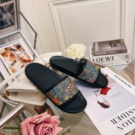 Gucci x Disney GG Donald Duck Slides Sandal Black 2191316