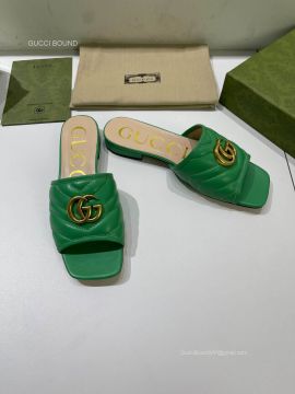 Gucci Online Exclusive Slide Sandal with Double G in Green Chevron Matelasse Leather 2281065