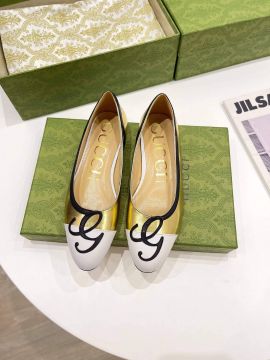 Gucci Ballet Flats with G Applique in Gold Metallic Leather 2281079