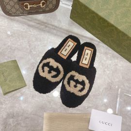 Gucci Interlocking G Wool Shearling Slipper Mules in Black 2281132