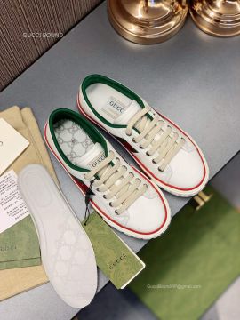 Gucci Leather Gucci Tennis 1977 Lace Up Sneakers with Web White Unisex 2281136