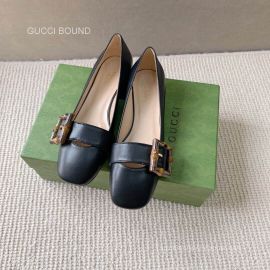 Gucci Womens Ballet Flat with Bamboo Buckle in Black Leather 2281160