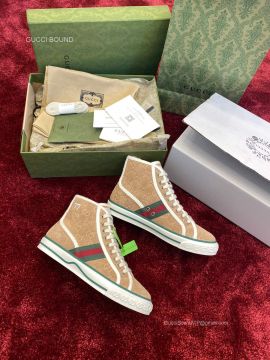 Gucci Tennis 1977 Sneaker Boot with Shearling and 77 Embroidery in Beige Leather Unisex 2281242