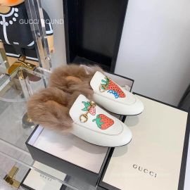 Gucci Vintage Princetown Horsebit Calf Leather Slipper Mules with Strawberry in White 2281273