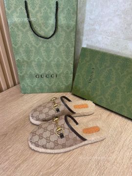 Gucci Horsebit GG Canvas Beige Slipper Mules with Shearling Fur 2281310