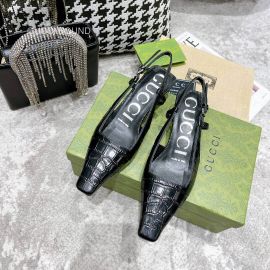 Gucci Womens Slingback Pump in Black Crocodile Embossed Leather 45MM 2281373