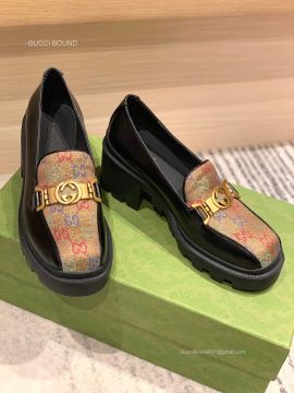 Gucci Womens Interlocking G Horsebit Loafers in Multicolor and Ebony GG Supreme Canvas and Black Leather 2281383