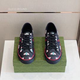 Gucci 100 Tennis 1977 Low Top Web Sneaker with Bees in GG Canvas Unisex 2281441