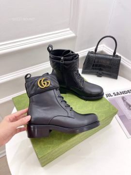 Gucci Lace Up Leather Ankle Boot in Black 2281454