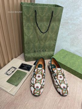 Gucci 100 Princetown Loafers in Ivory Flower and Crown Jacquard 2281460