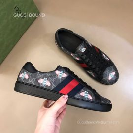 Gucci Vintage Ace Low Top GG Supmere Sneaker with Bees in Black Unisex 2281502