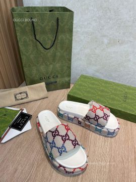 Gucci Womens Platform Slide Sandal in Multicolor GG Linen Fabric 2281522