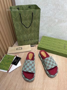 Gucci Womens Platform Slide Sandal in Green Multicolor GG Fabric 2281523
