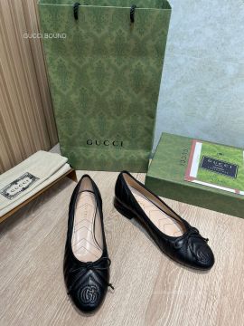 Gucci Womens Ballet Flat with Double G in Black Matelasse Leather 2281530