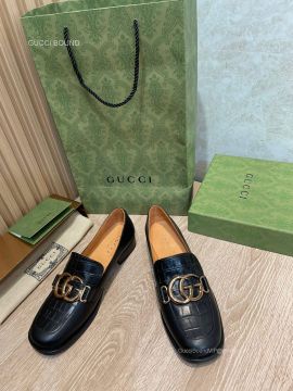 Gucci 2022 Crocodile Embossed Leather Loafers in Black 2281583